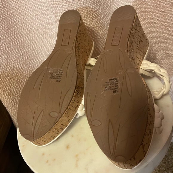 NEW Esprit Off-White Cork Wedges ( size 8.5 ) - Picture 11 of 14